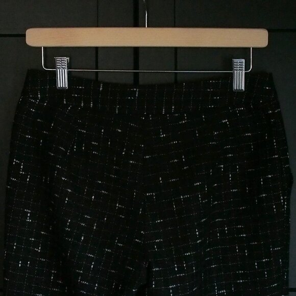 Oak + Fort | Wool Blend, Windowpane, Cropped, Tweed Pants in Black & White - Picture 5 of 5